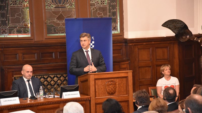 Plenković: Sporazum o pridruživanju EU i Ukrajine prilika za hrvatske gospodarstvenike i bolju suradnju s Ukrajinom